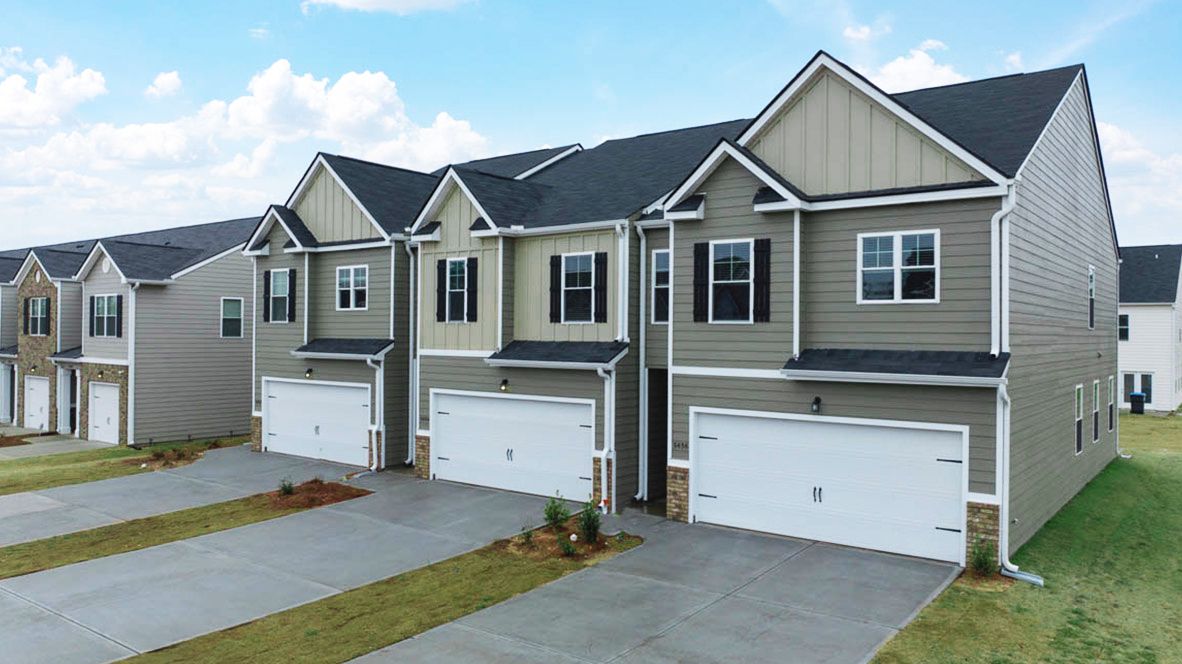 Stratford - Laurel Park Townhomes: Hephzibah, Georgia - D.R. Horton