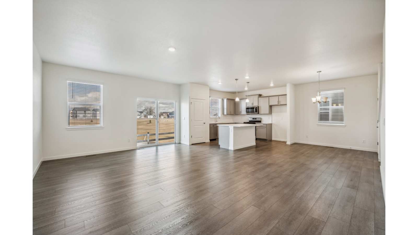 ELDER II - The Ridge at Lorson Ranch: Colorado Springs, Colorado - D.R. Horton