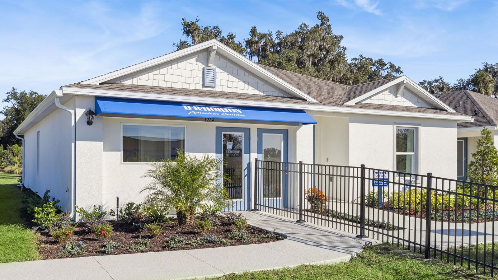 casa en Magnolia Pointe por D.R. Horton