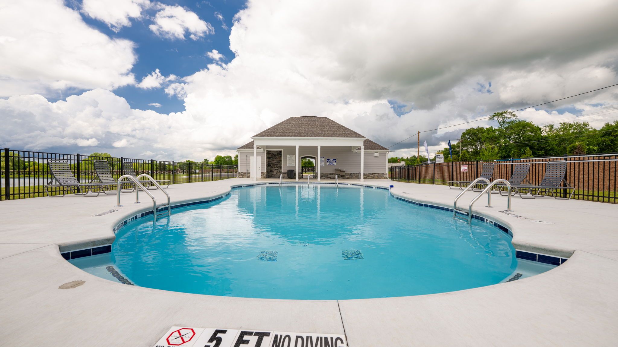 casa en Bayview at Harbor Crest por D.R. Horton