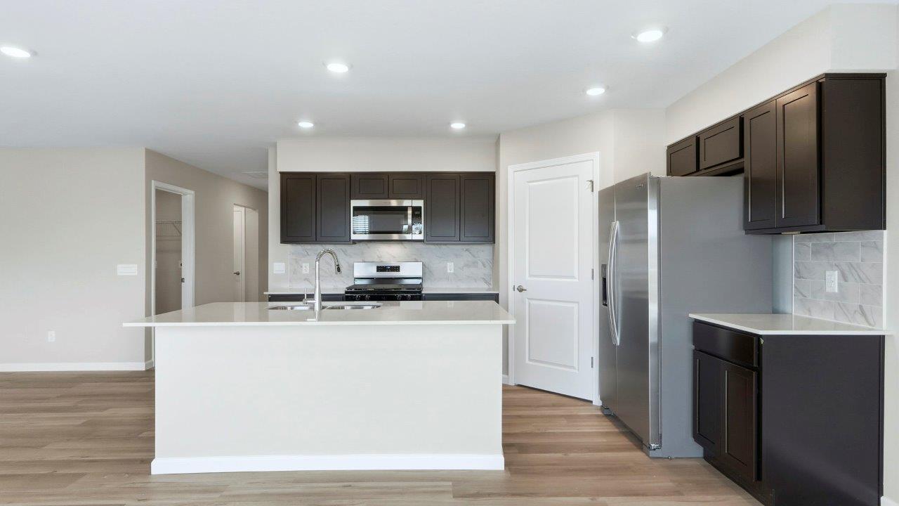 Hardin - Livingston Lakes Paired Villas: Fort Wayne, Indiana - D.R. Horton