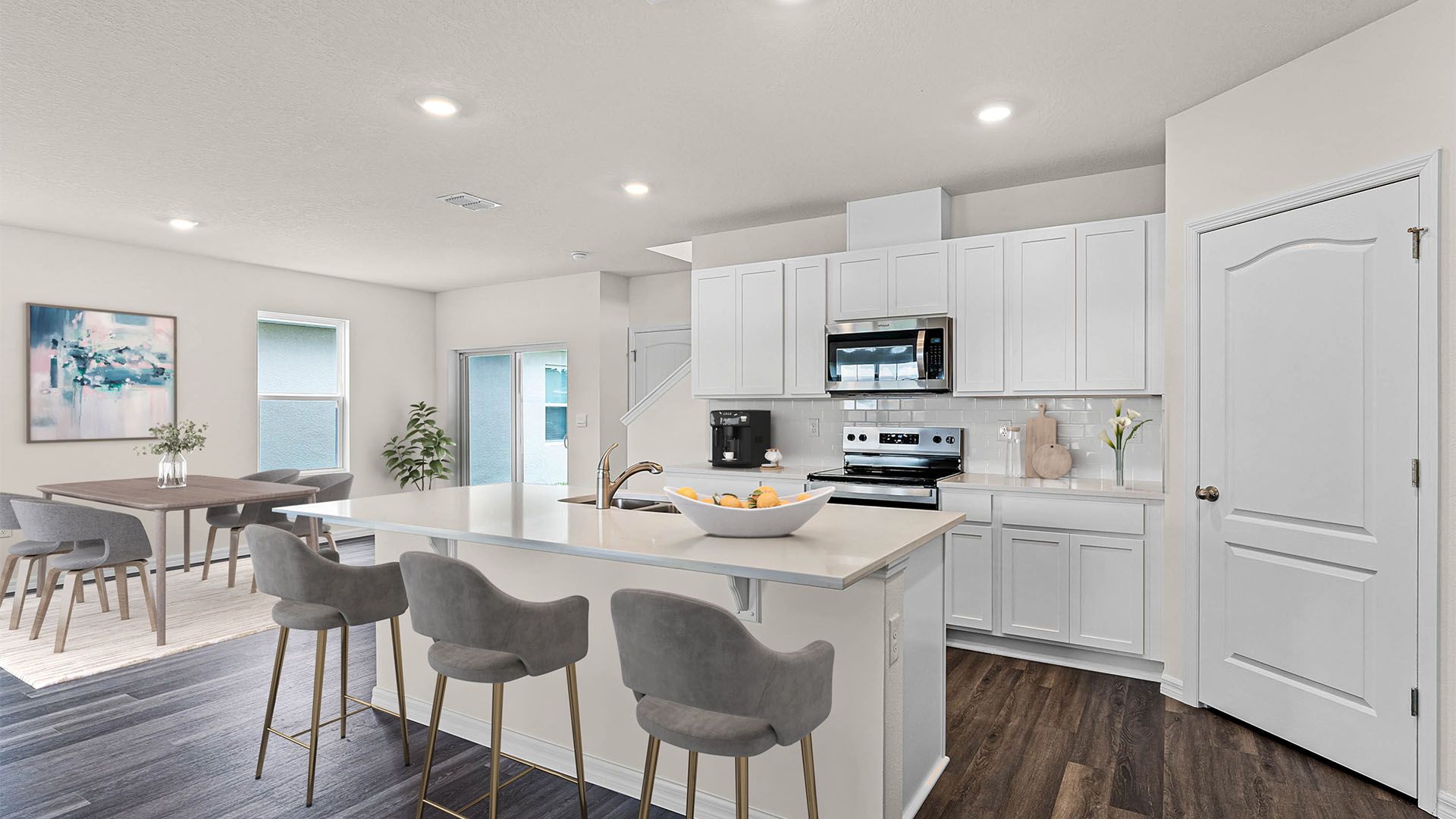 5277 Hayloft Drive. Apopka, FL 32712