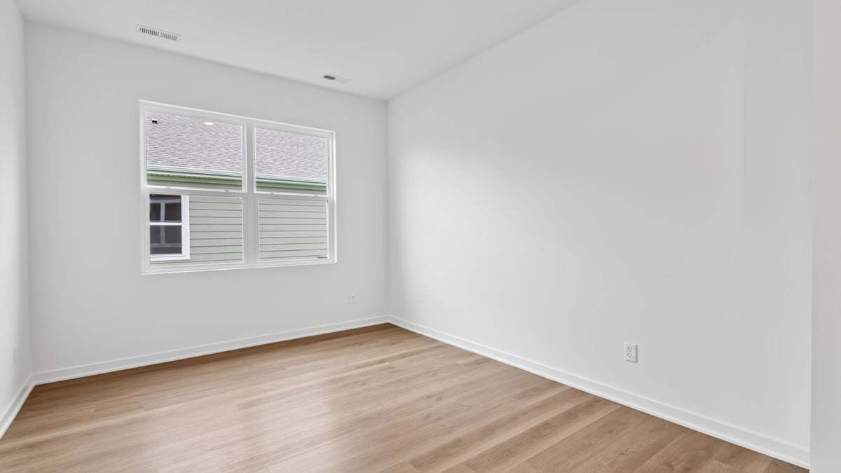 10487 Privet Drive. Saint John, IN 46373