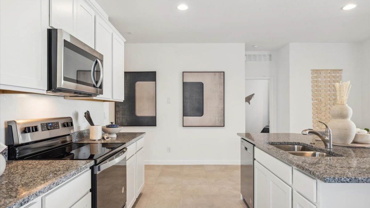 5724 E Rosina Dell Pl