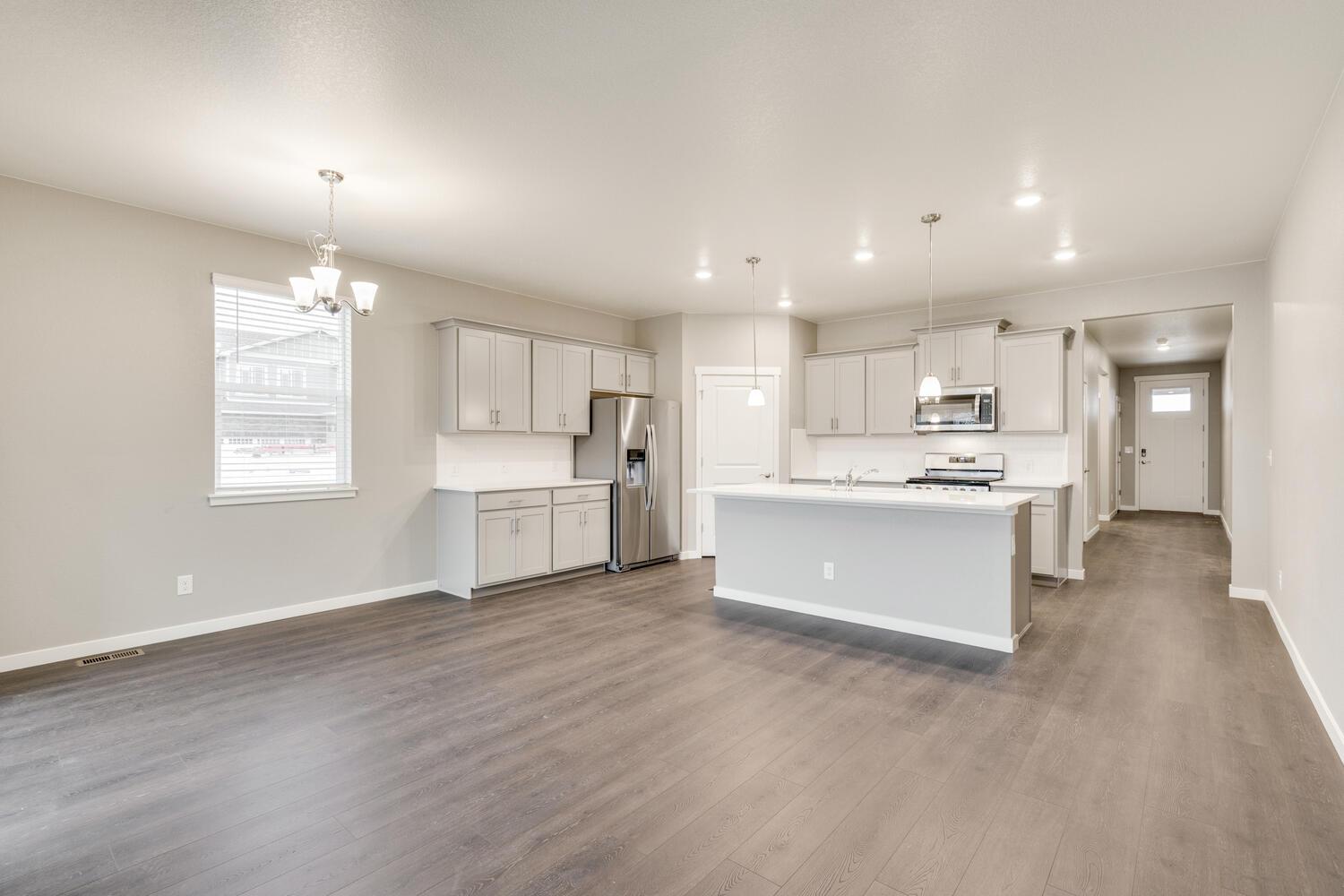 1460 Westport Avenue. Berthoud, CO 80513