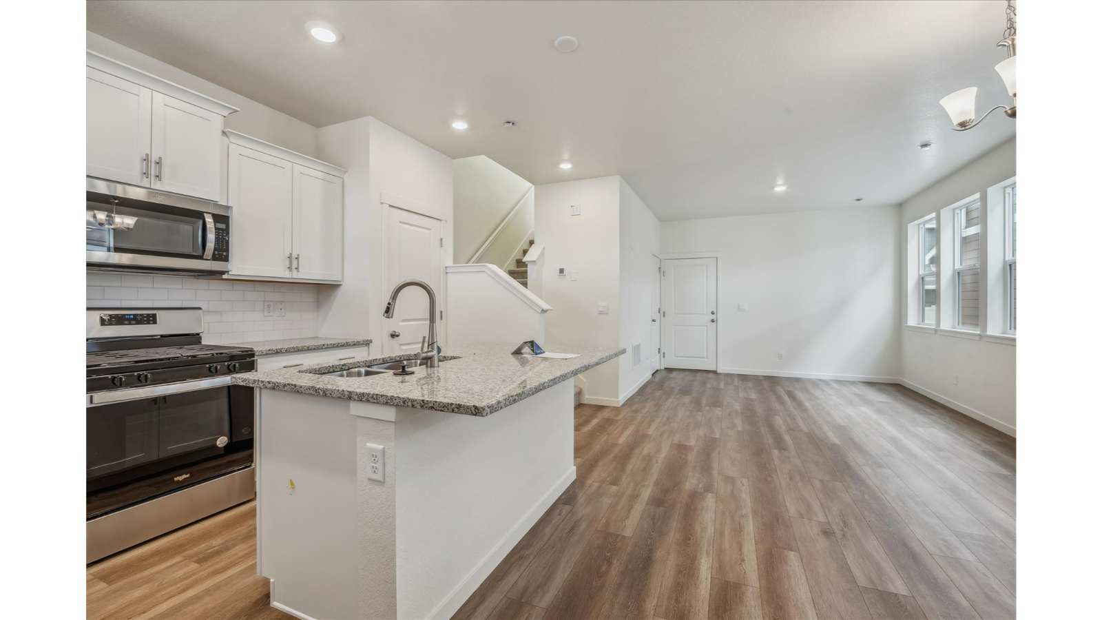 18701 E 99Th Ave. Commerce City, CO 80022