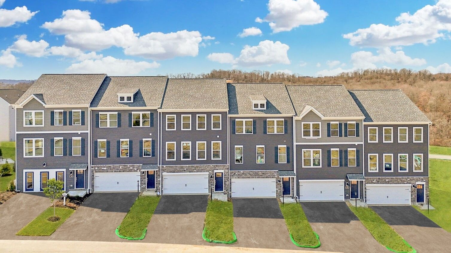 Creekside Manor - Harmony, PA