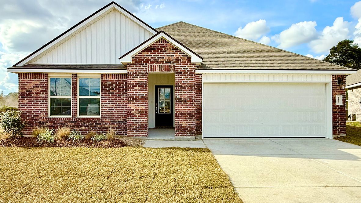 214 Southern Oak Drive