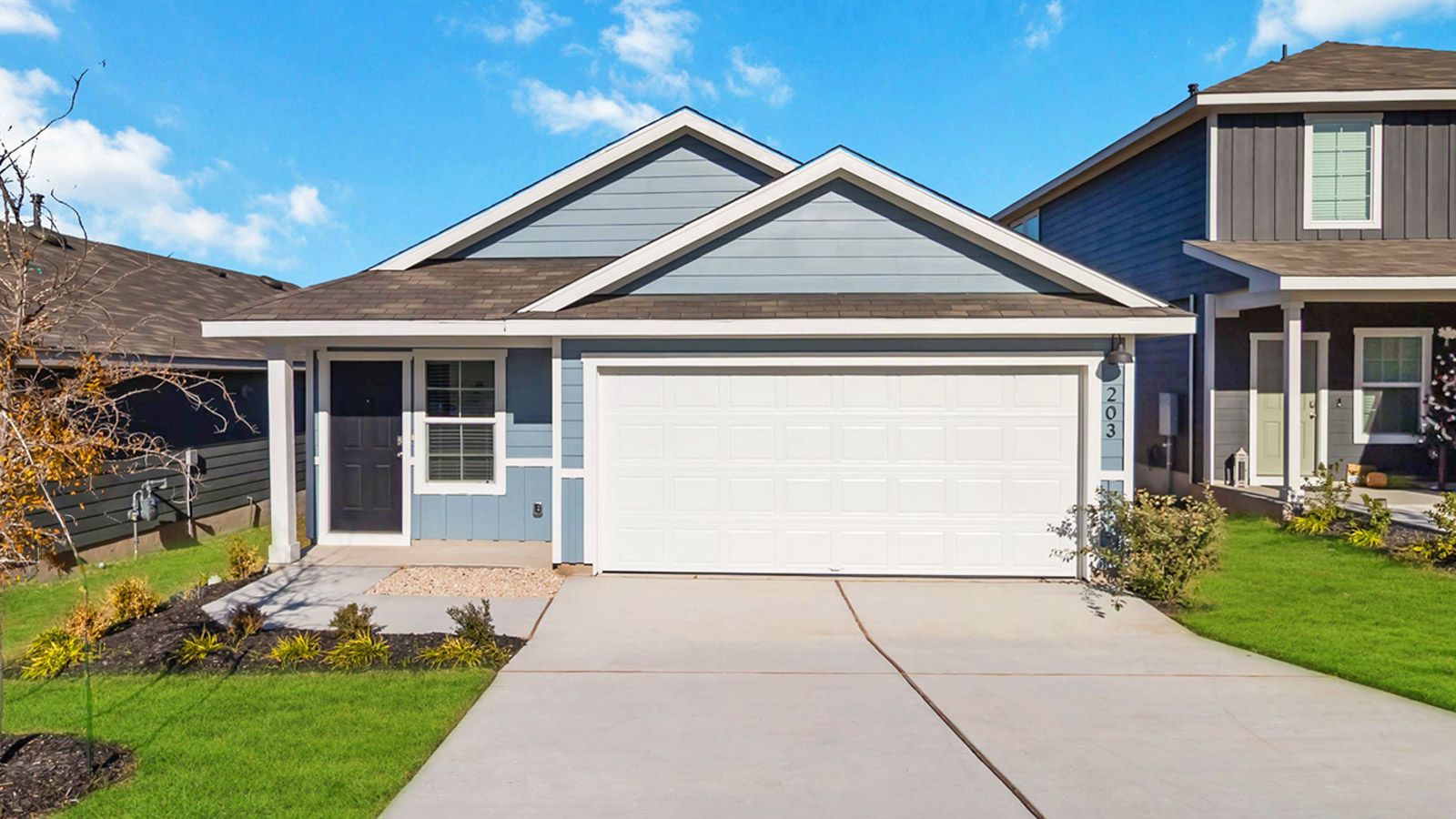 314 Arnold Loop. Uhland, TX 78640