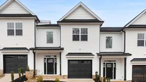 118 Marianne Lane (INTERIOR UNIT)