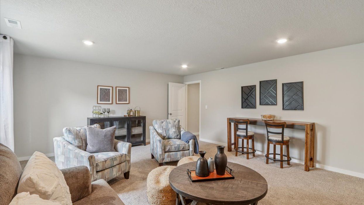 604 Maddie Lane. Tiffin, IA 52340