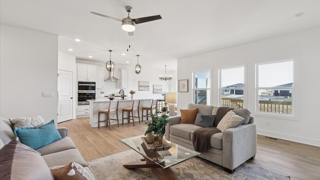 645 Nw Concord Lane. Waukee, IA 50263