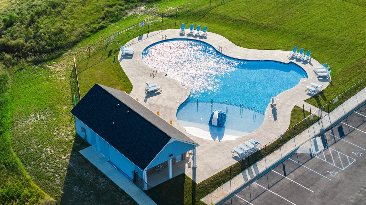 casa en The Abbey at Trolley Run Station por D.R. Horton