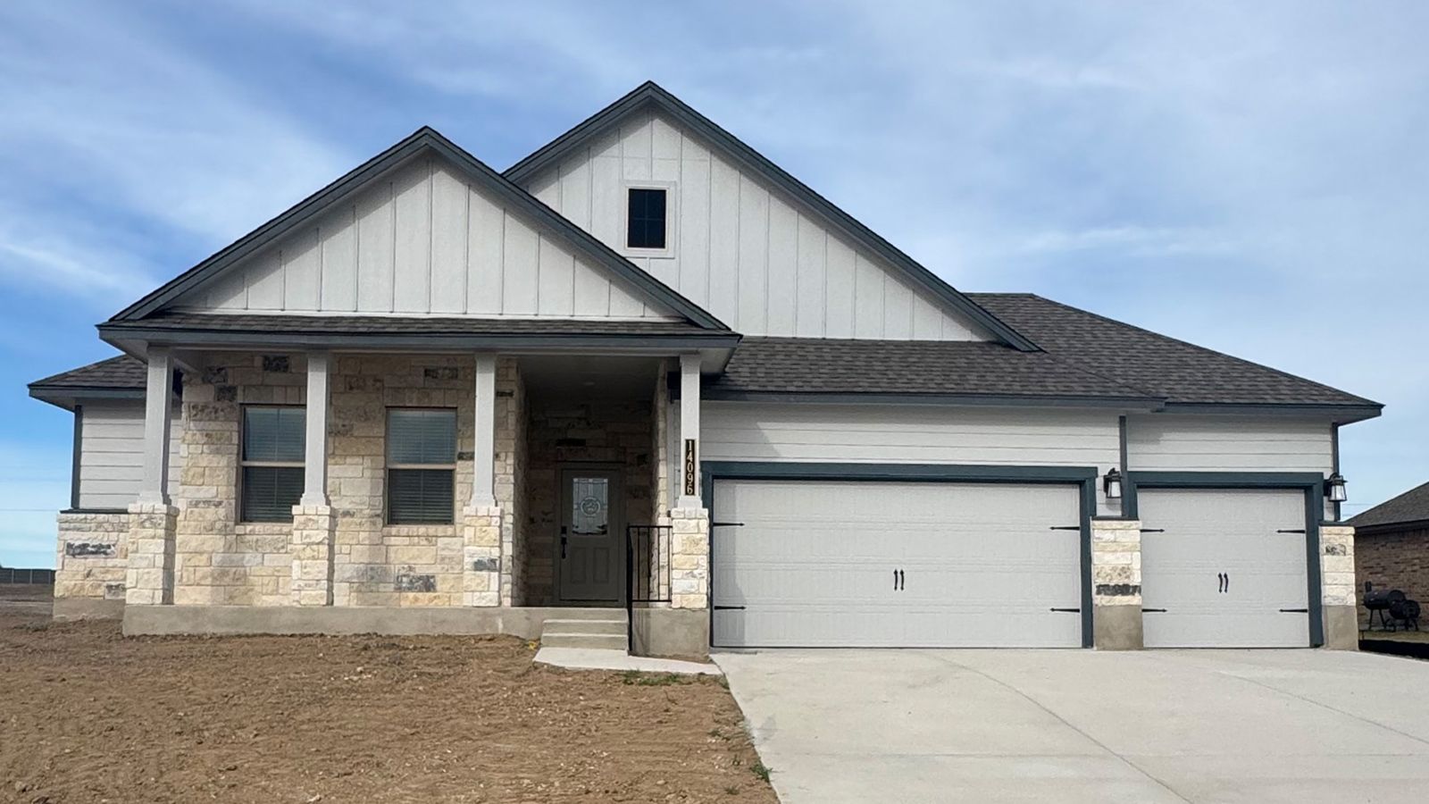 Newburgh - Sterling Meadows: Salado, Texas - D.R. Horton