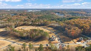 6017 AIREDALE DRIVE (Elle)