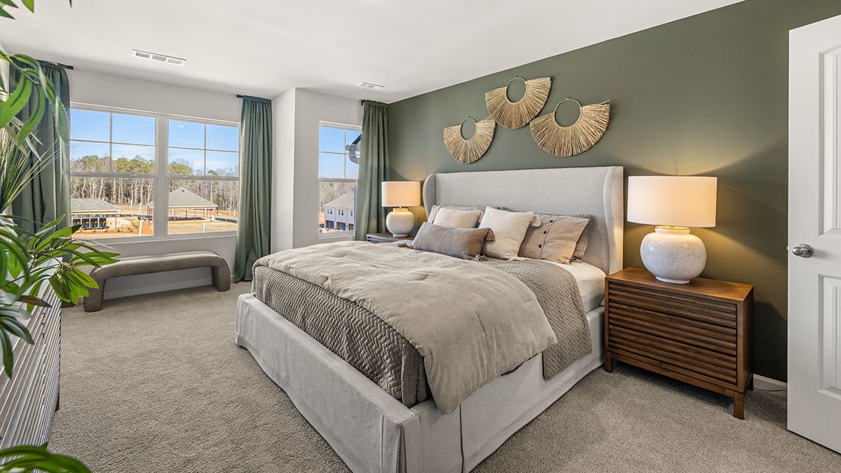 4464 Manor Hill Drive. Union City, GA 30291