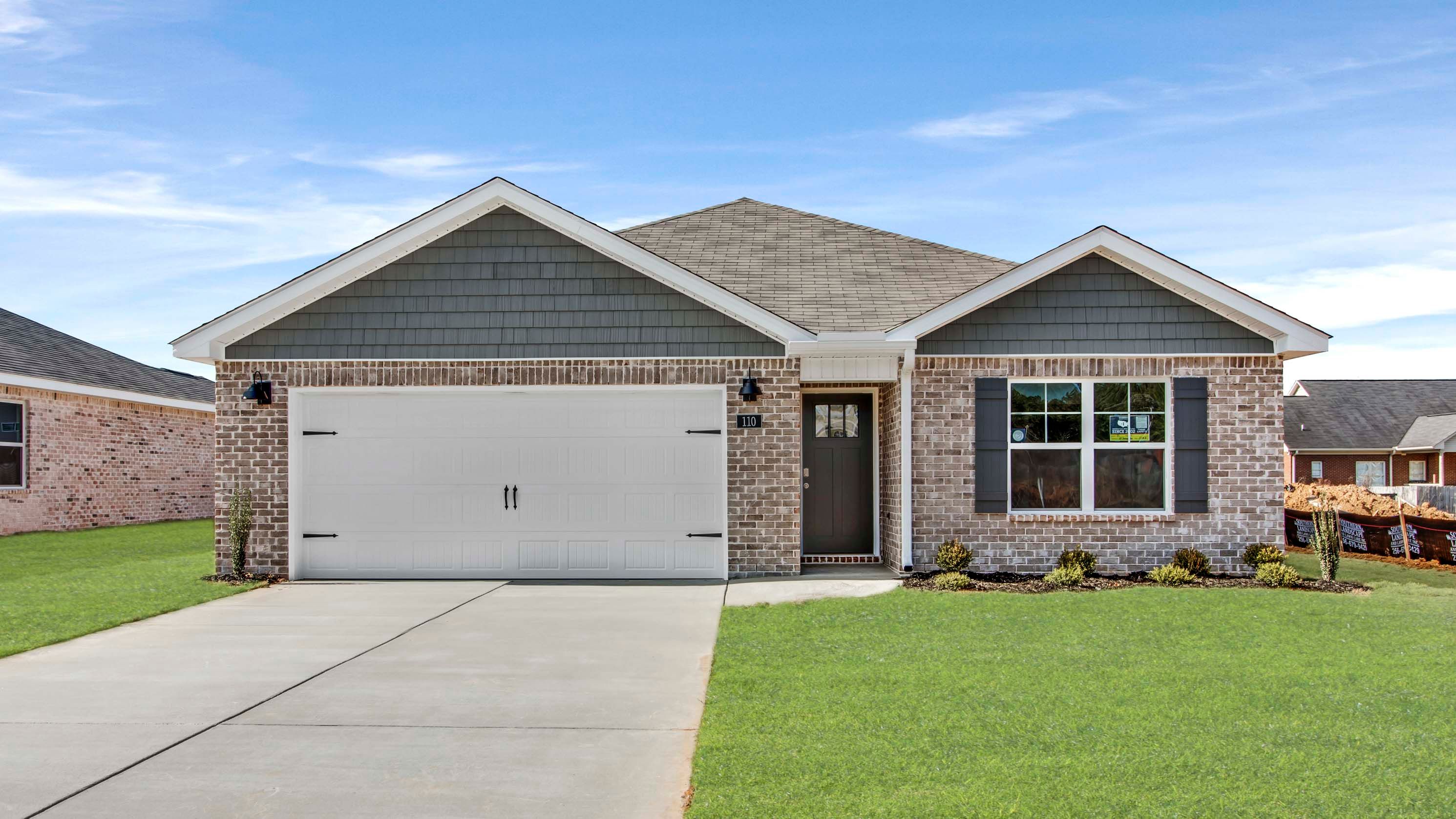 Aldridge - Huntland Estates: New Hope, Alabama - D.R. Horton