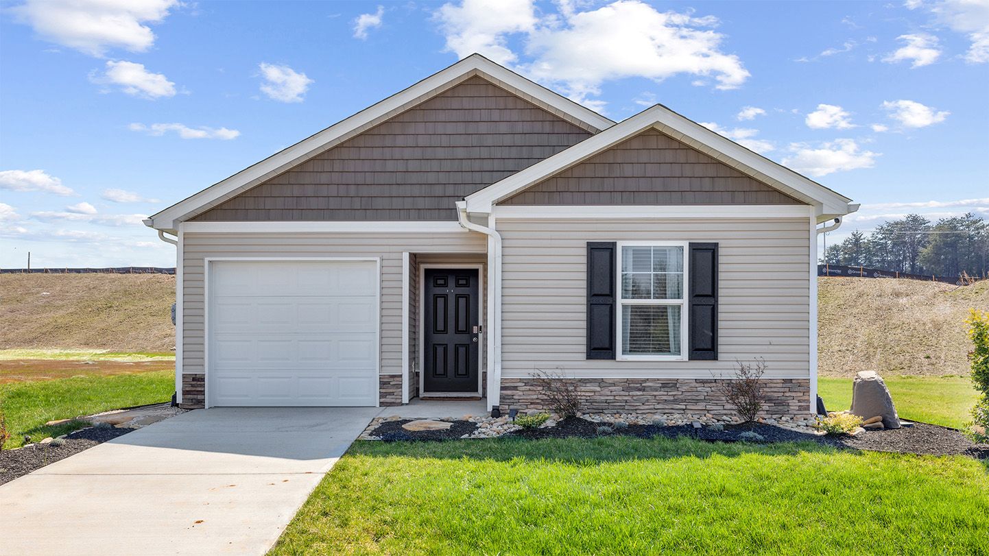 Sullivan - Creekview: Wilmington, Ohio - D.R. Horton