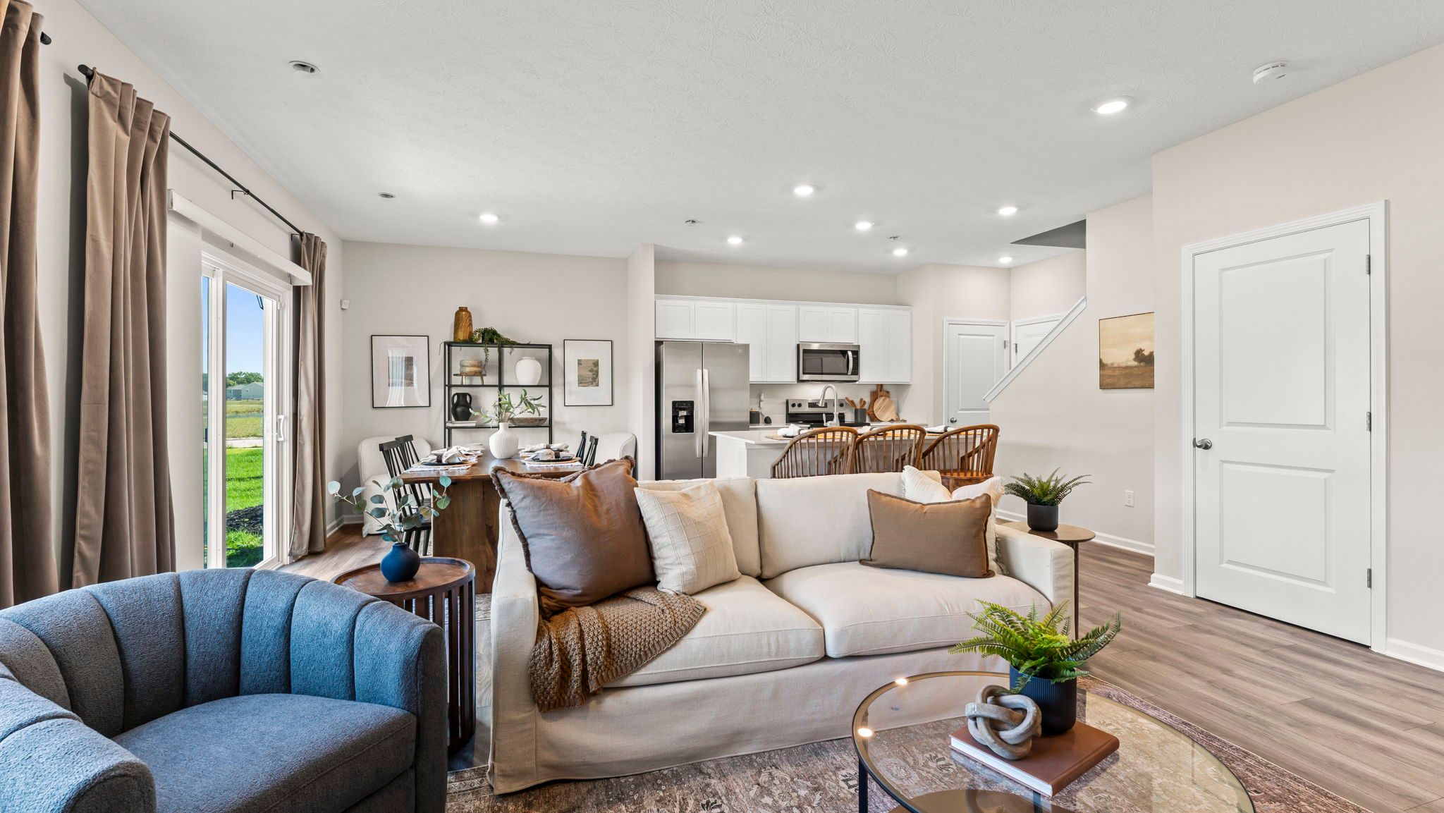 casa en Whispering Pines por D.R. Horton