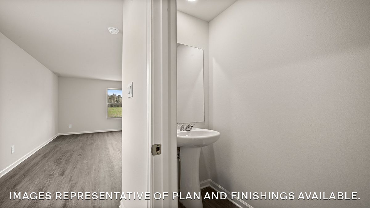 12375 Foxglove Avenue. Walker, LA 70785