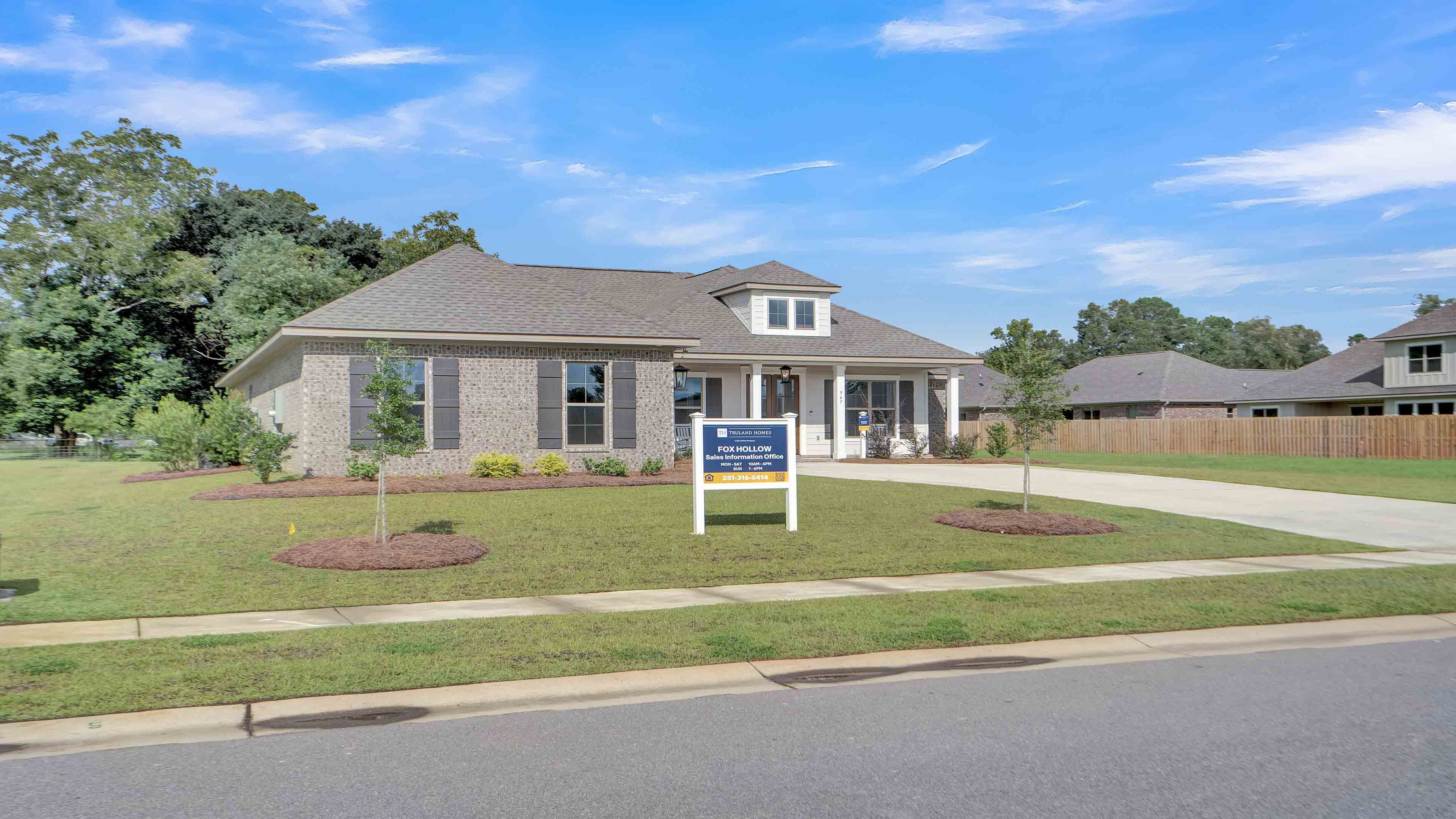 404 Bloomsbury Avenue. Fairhope, AL 36532