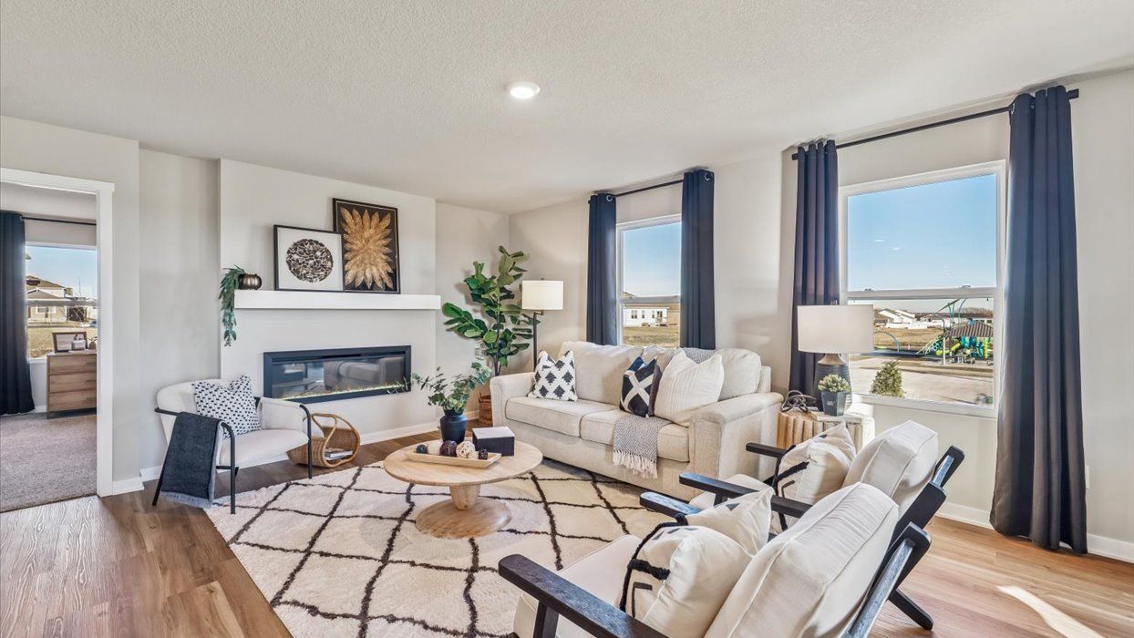 Giles Pointe - Omaha, NE