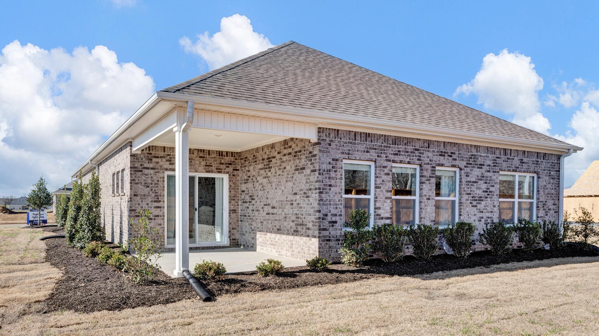 4272 Sandy Hollow Lane. Millington, TN 38053