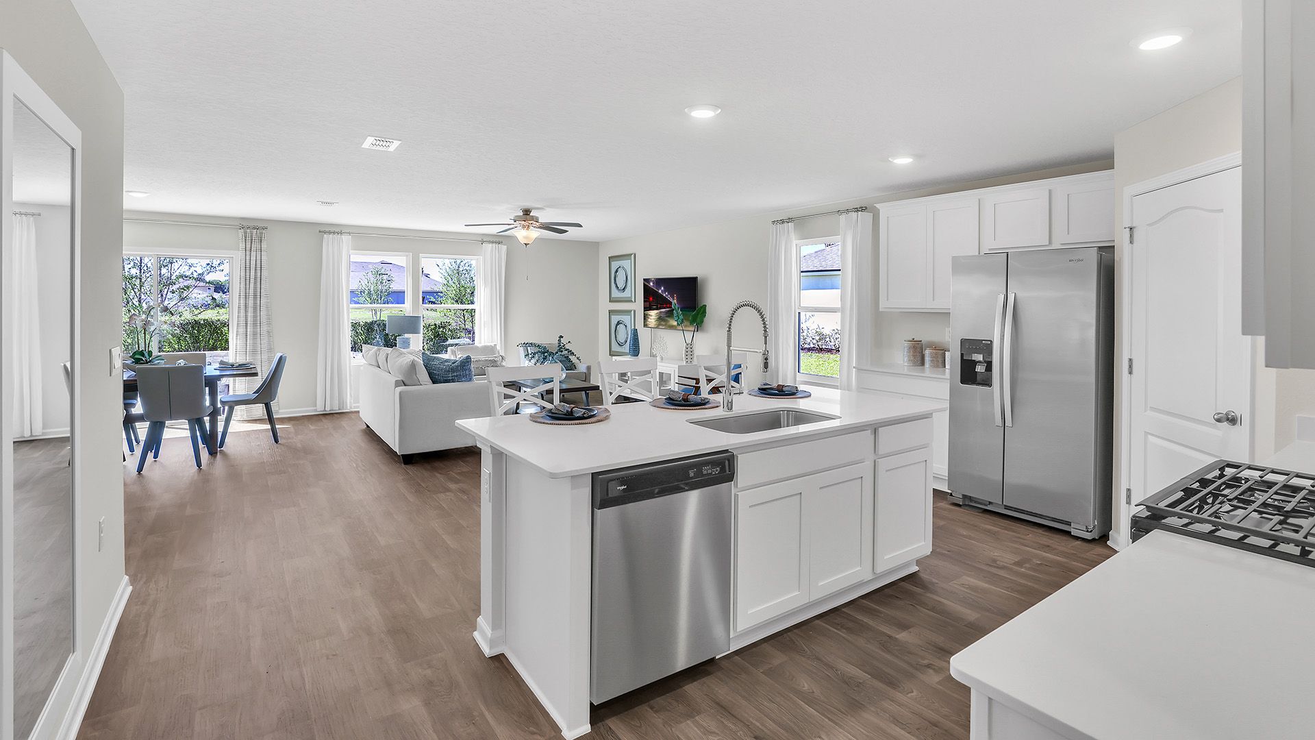 casa en Entrada por D.R. Horton