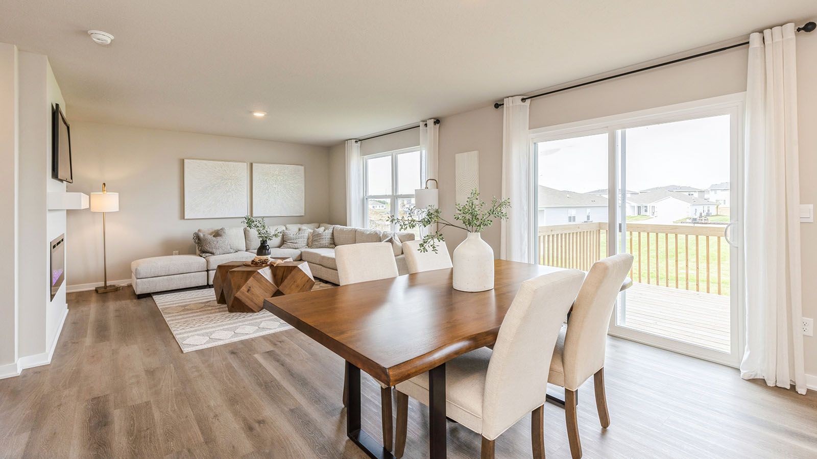 2006 N 7Th St. Indianola, IA 50125