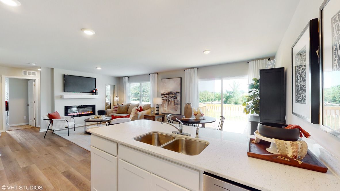 837 7Th St Nw. Bondurant, IA 50035