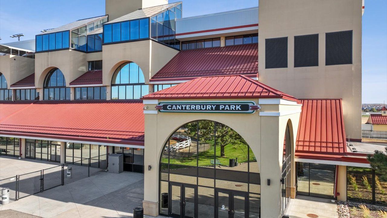 1916 Highview Terrace. Shakopee, MN 55379