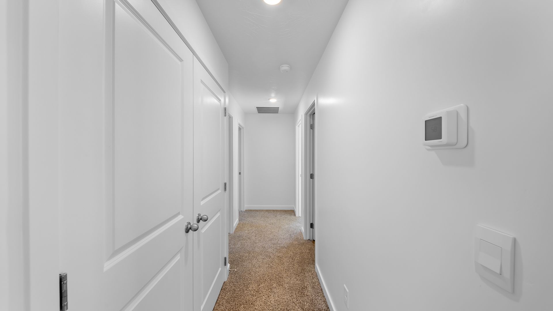 1425 S Lost Springs Drive. Washington, UT 84780