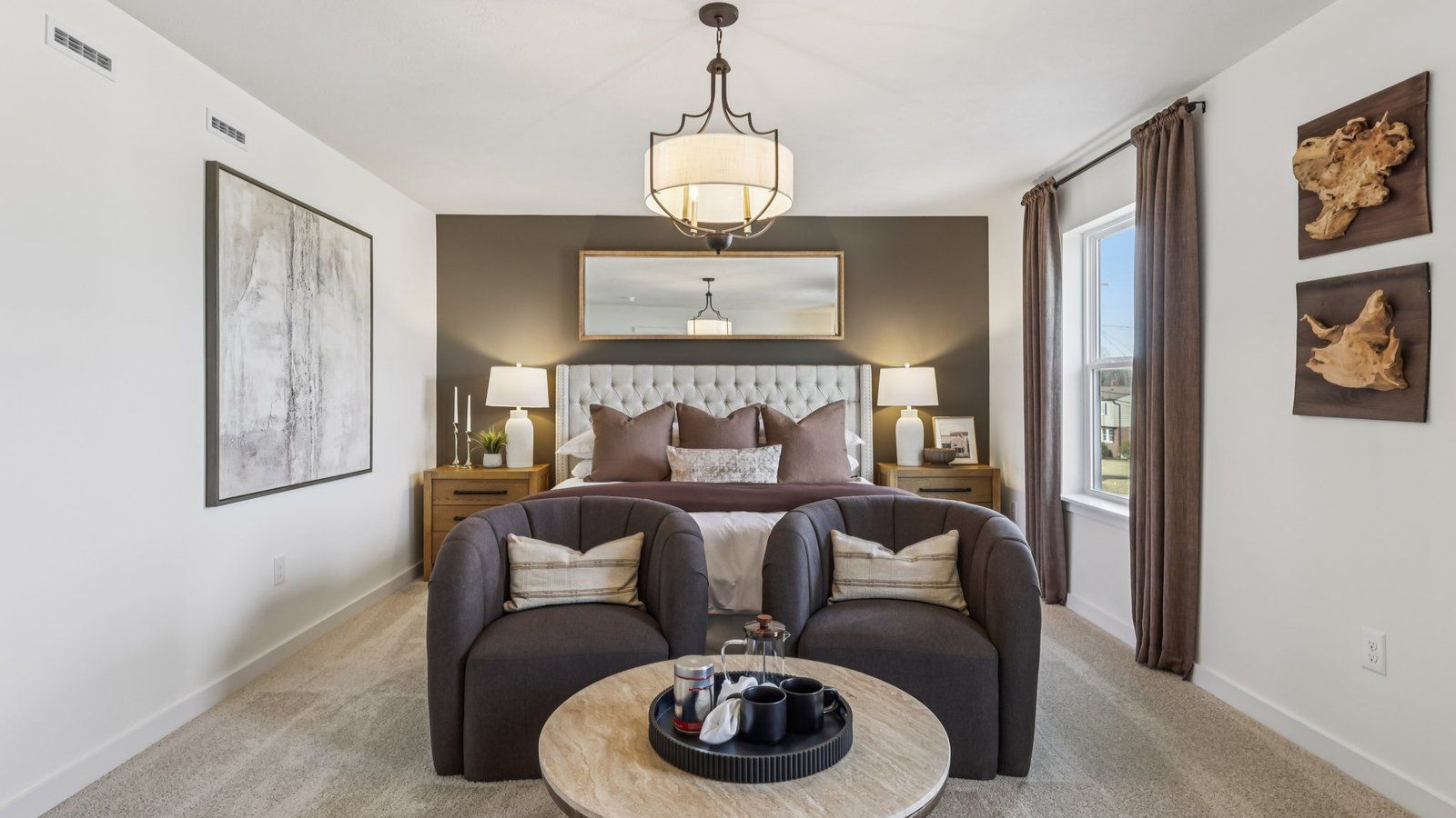 1036 Lindsay Road. Carnegie, PA 15106