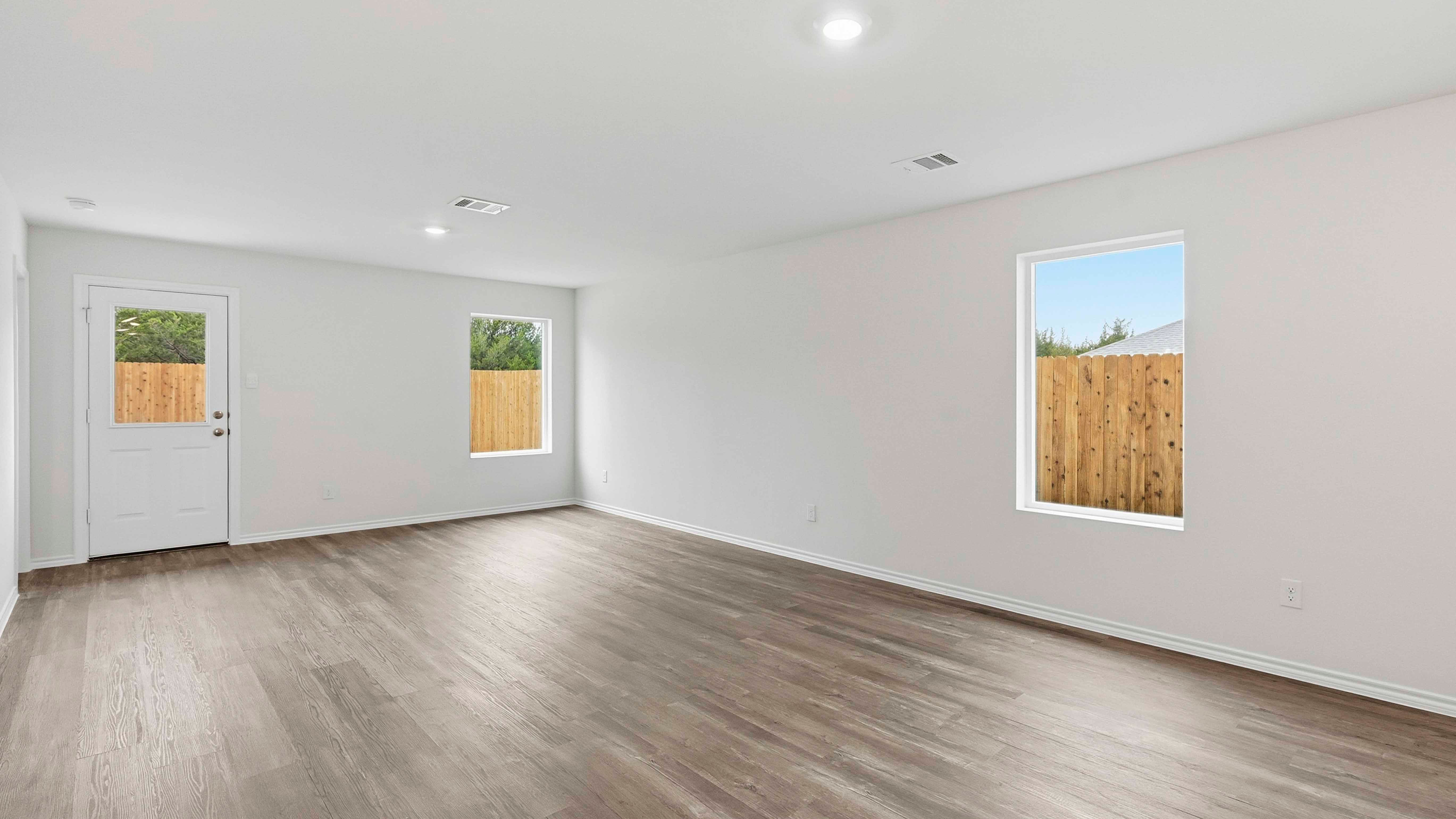 2907 Pineview Drive. Forney, TX 75126