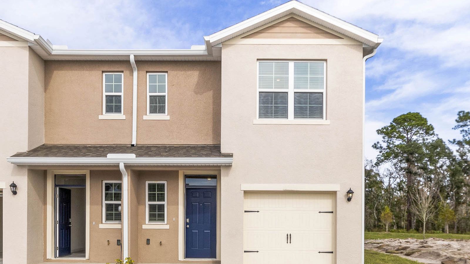 Pearson - Horse Creek at Crosswinds Townhomes: Davenport, Florida - D.R. Horton