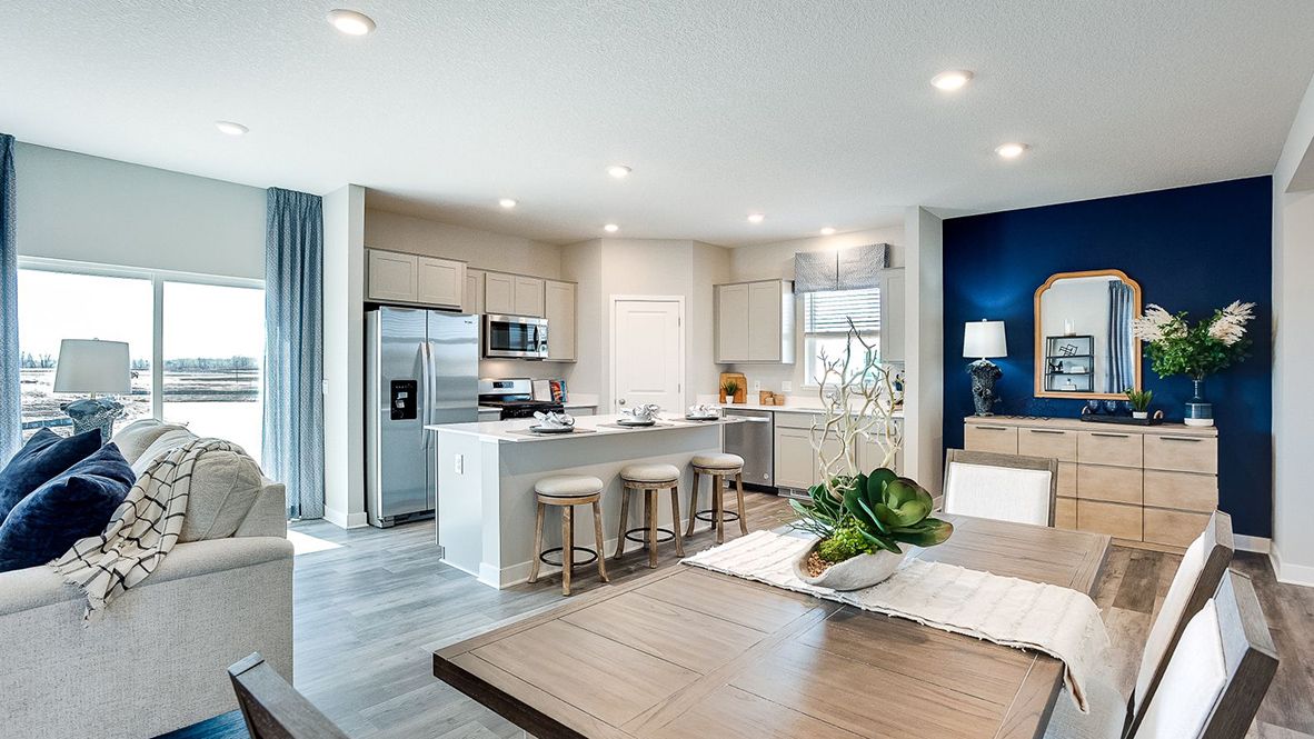 1878 Rainer Drive. Shakopee, MN 55379