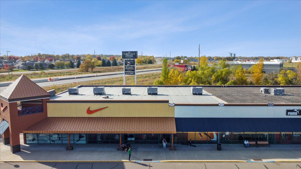 8006 Marquette Ave. Otsego, MN 55330