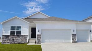 3035 SWEETWATER DR (Hamilton)