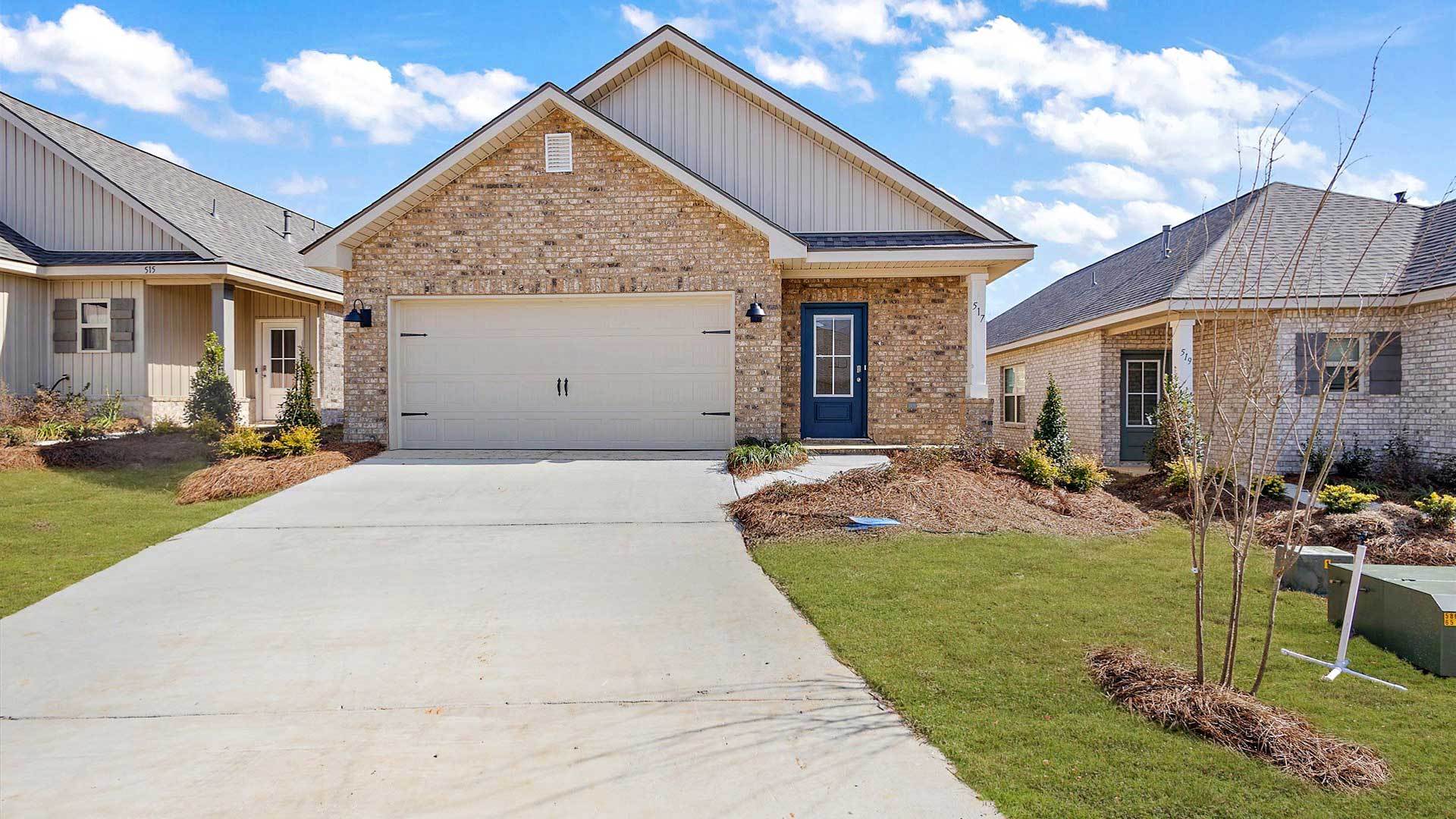 BURKE - Serenity Lake: Pearl, Mississippi - D.R. Horton