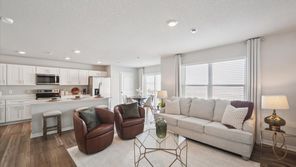 2446 Chloe Ln (Sydney)