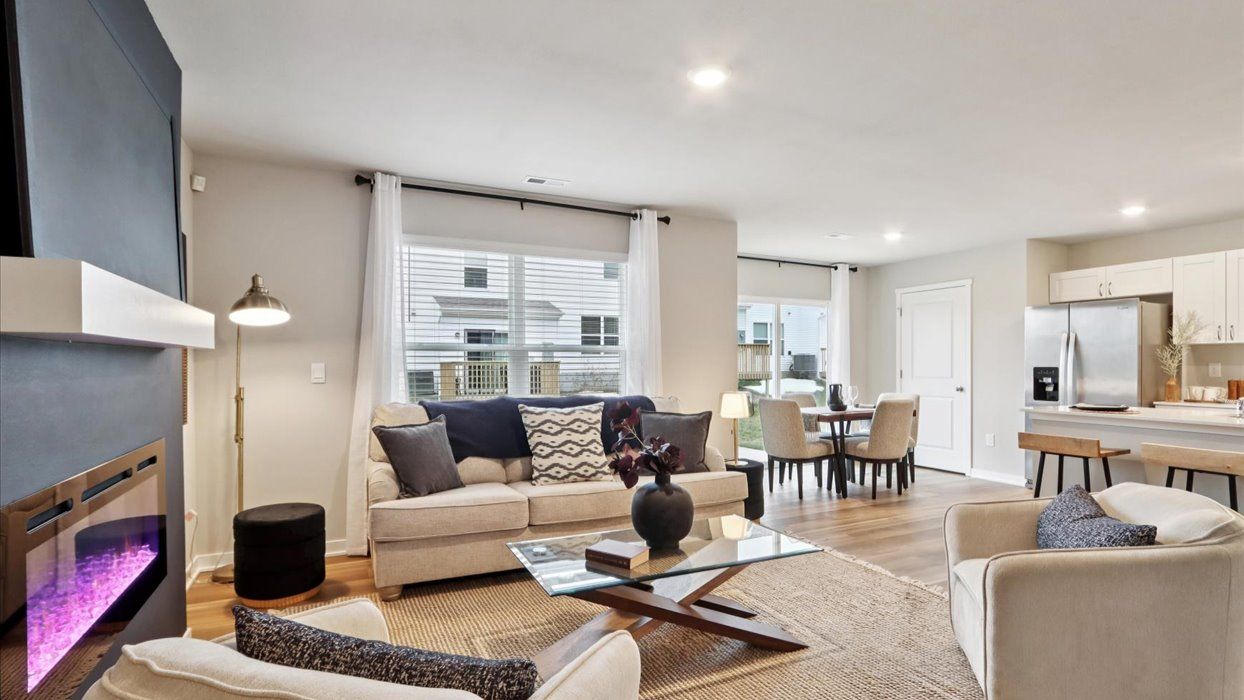 Sydney - Edgewood Village Townhomes: Hiawatha, Iowa - D.R. Horton