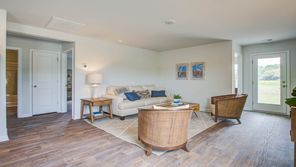 131 Brooks Dr (DOWNING)