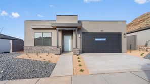 1907 S Queens Garden Dr 4257 (Cali)