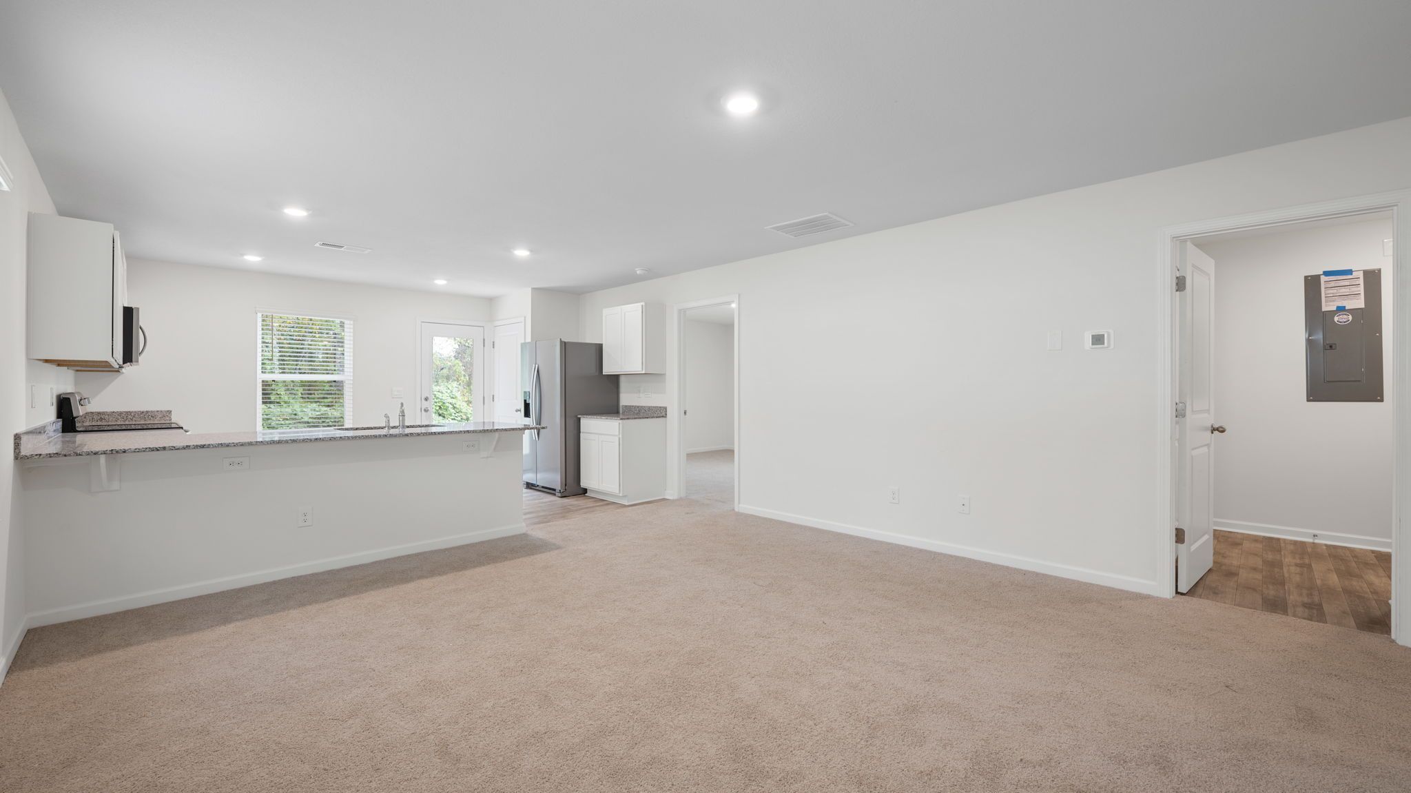 5 Rinde Lane. Lafayette, GA 30728