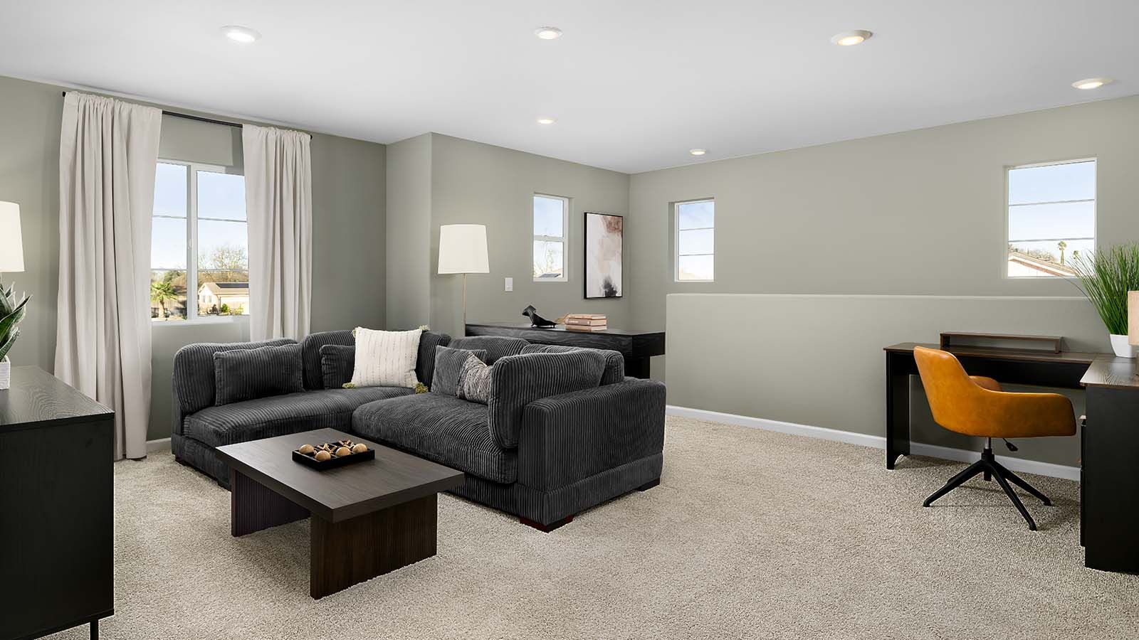 6442 Cervi Road. Riverbank, CA 95367