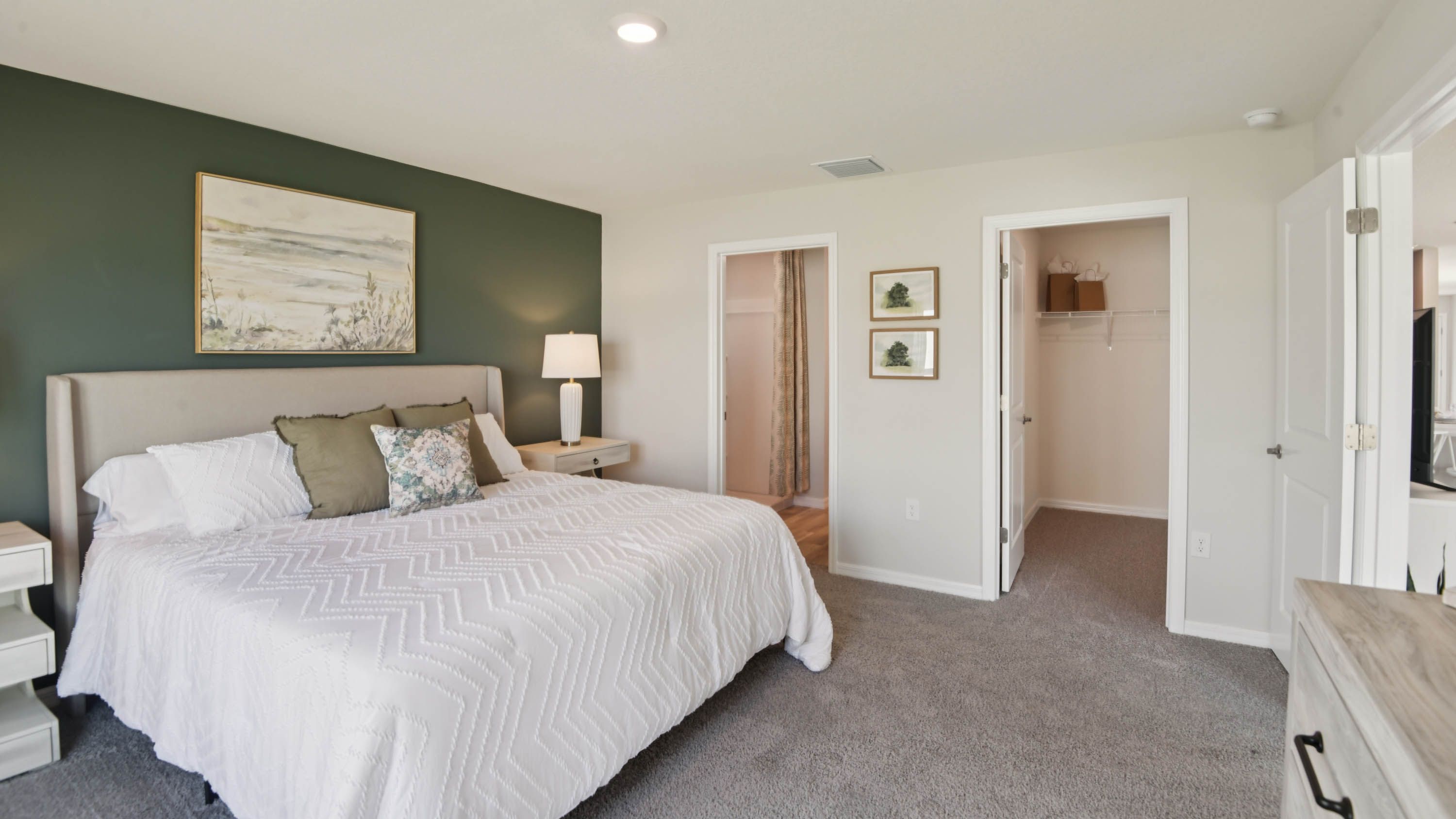 2161 Ne 28Th Place. Ocala, FL 34470