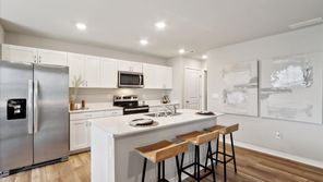 566 N Kimberlite St (Sydney)