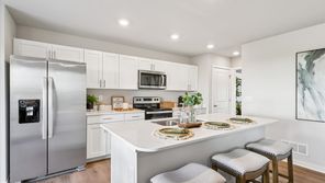 568 N Kimberlite St (Sydney)