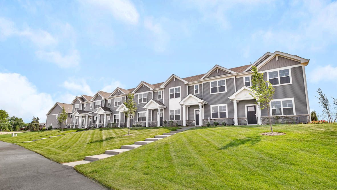 Norfolk - Sonoma Trails Townhomes: Oswego, Illinois - D.R. Horton