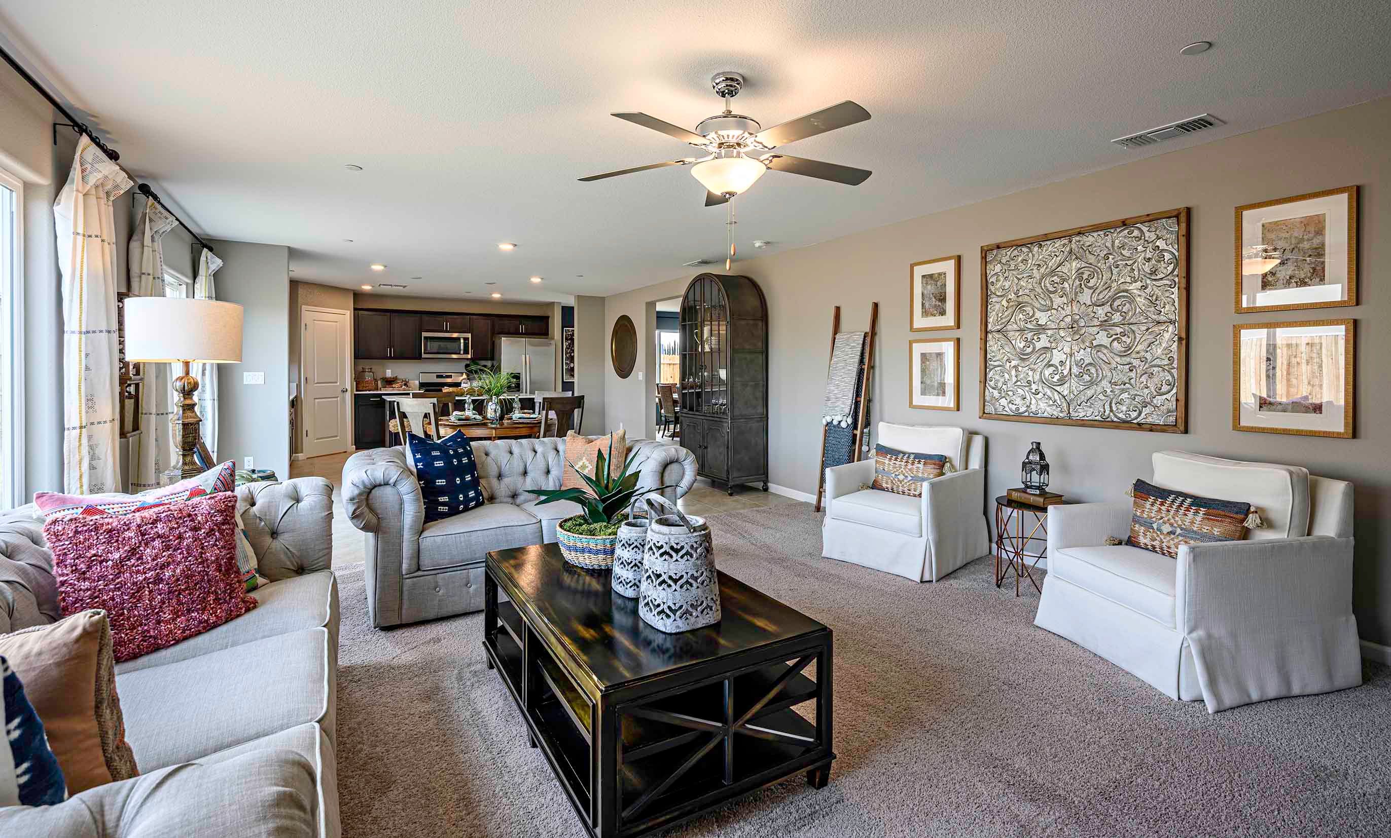 1015 Spyglass Street. Tulare, CA 93274